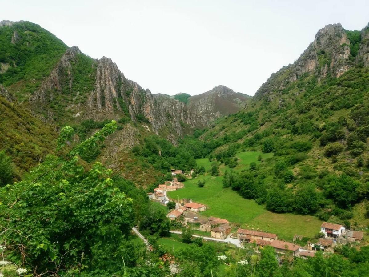 فيلا El Pedroso De Llanes Villahormes المظهر الخارجي الصورة